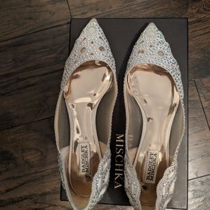Badgley Mischka Gigi flats